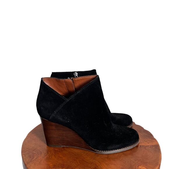 Lucky Brand Wedge boots. - Picture 1 of 6